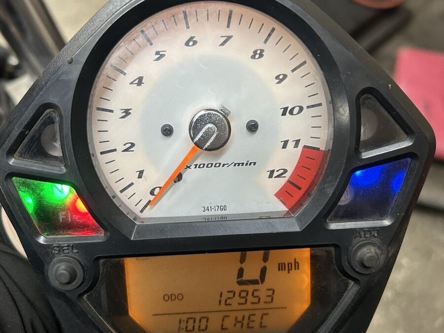 Suzuki SV6502003 – 2008