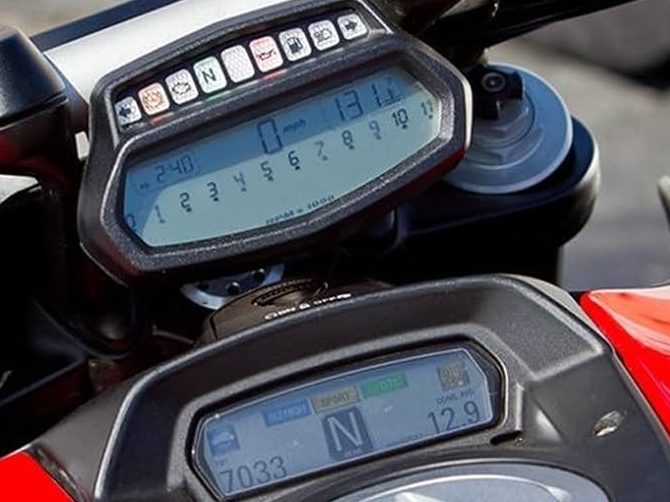 Ducati Diavel2015 – 2018
