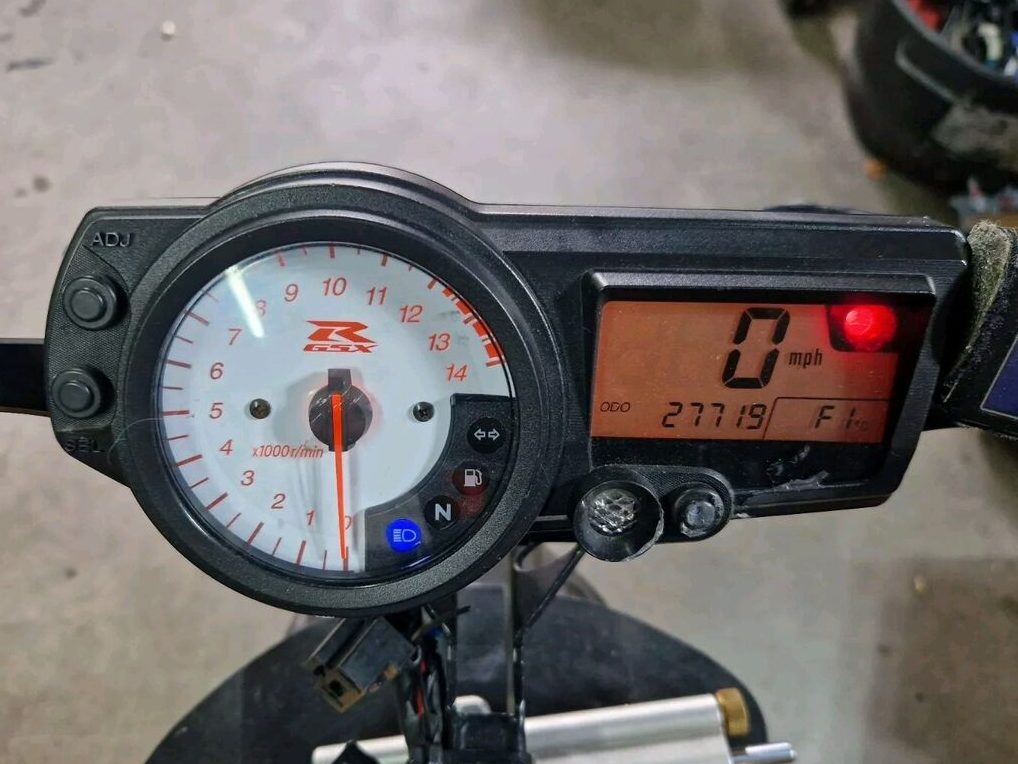 Suzuki GSX-R1000 Bandit2005+
