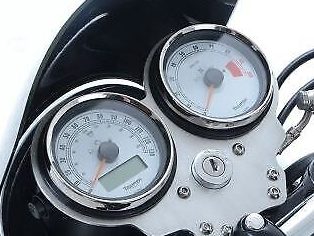 Triumph Truxton2004 – 2015