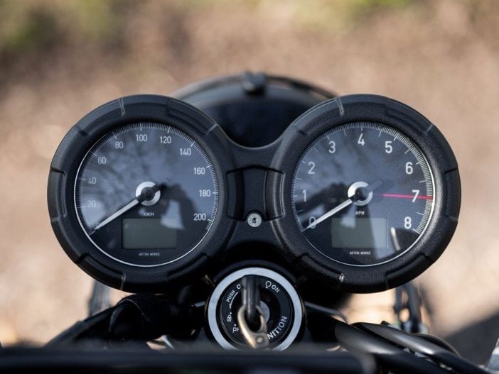 Triumph Bonneville T1202016+